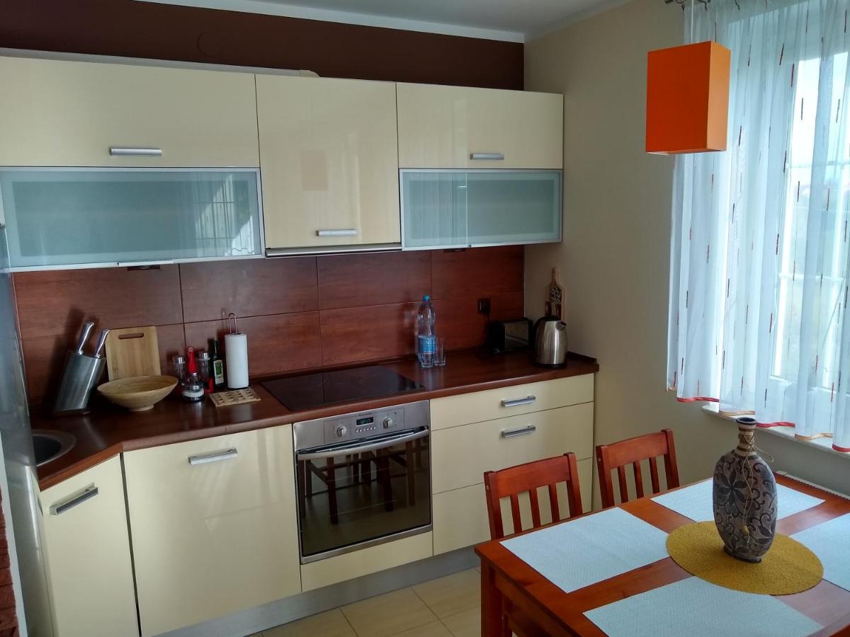 Green Apartment Z Bezplatnym Parkingiem Olsztyn  Kültér fotó